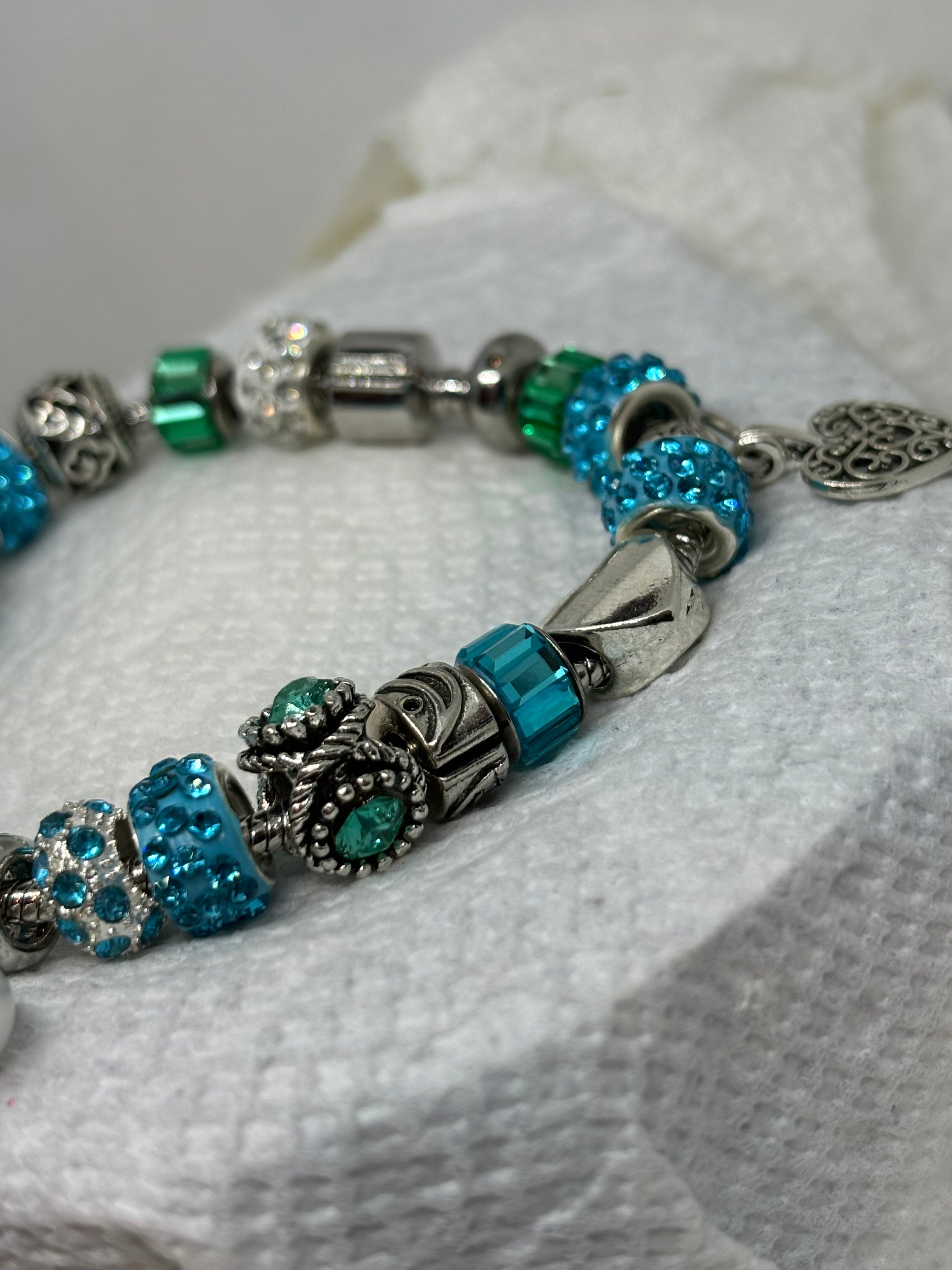 Mermaid Tail with Pearl Charm Bracelet