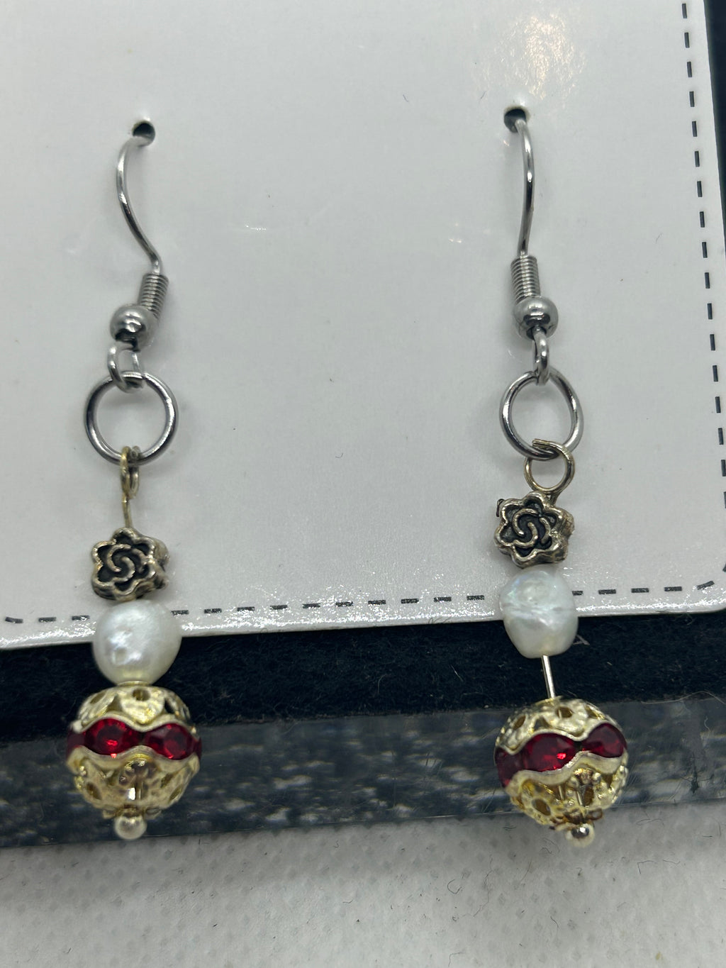 Red Rhinestone Fresh Water Pearl Earrings