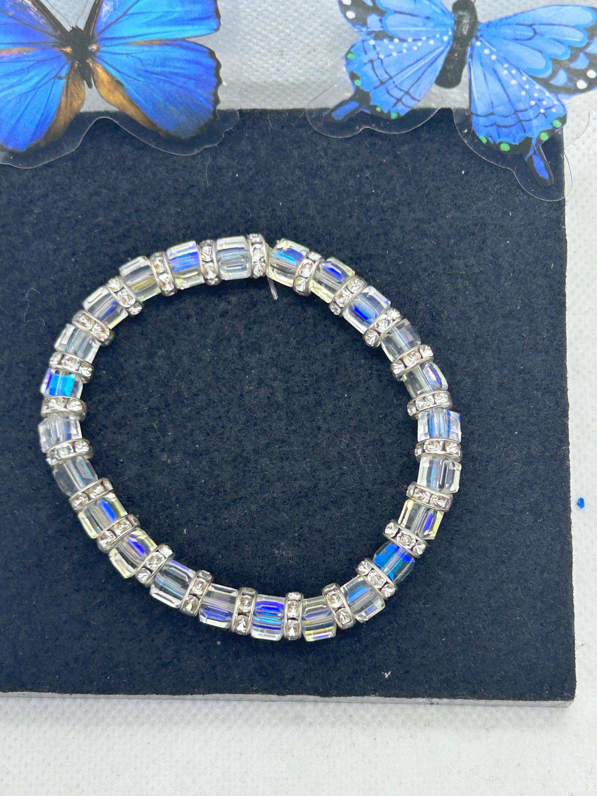 Glass Beaded Bracelet with Gold Spacers