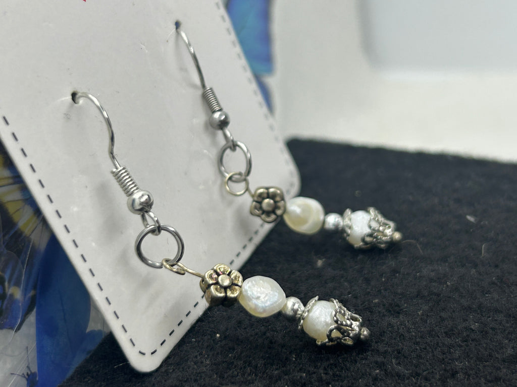 Fresh Water Pearl Earrings