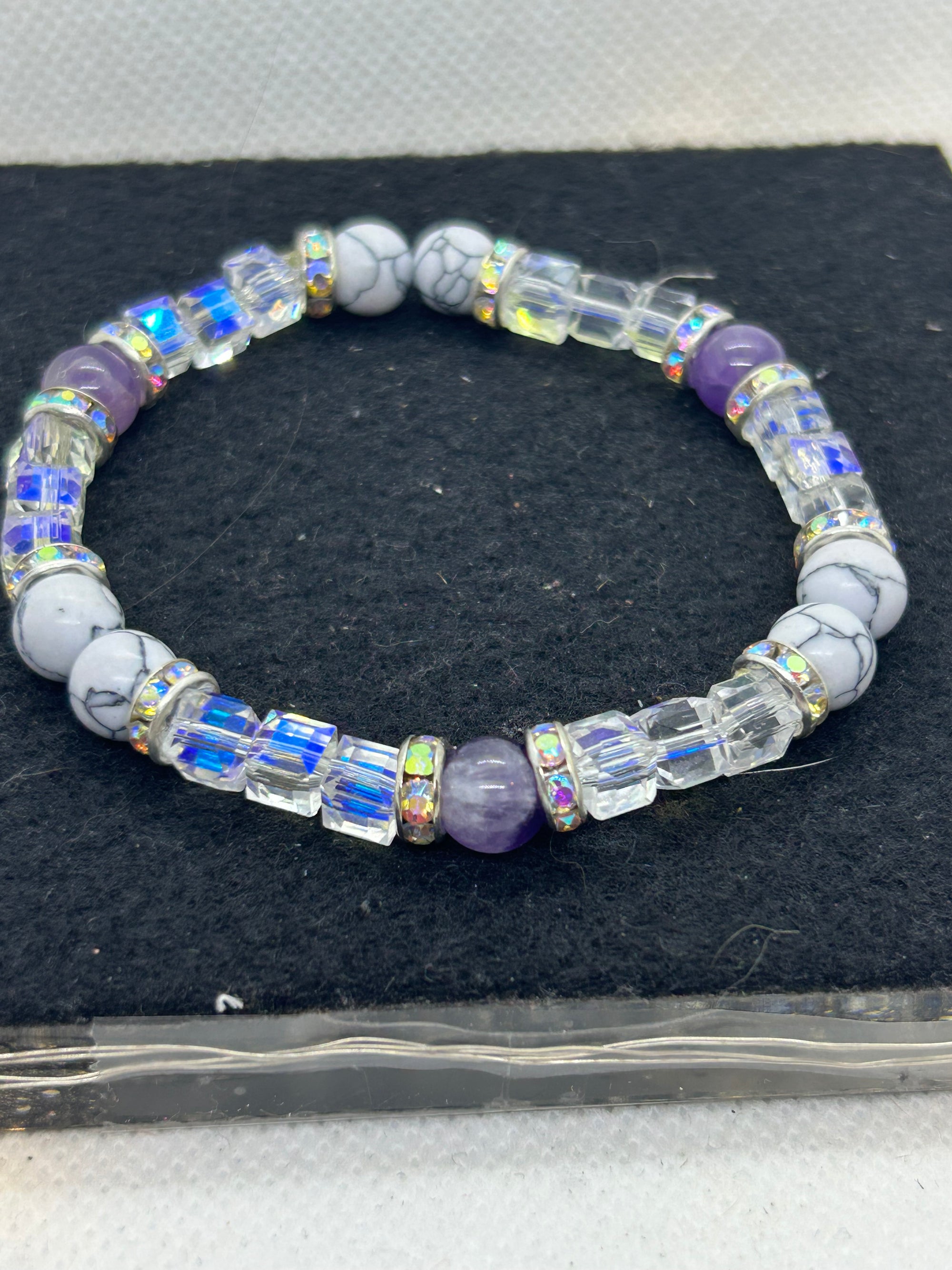 Glass Beaded Bracelet with amethyst and Howl lite beads