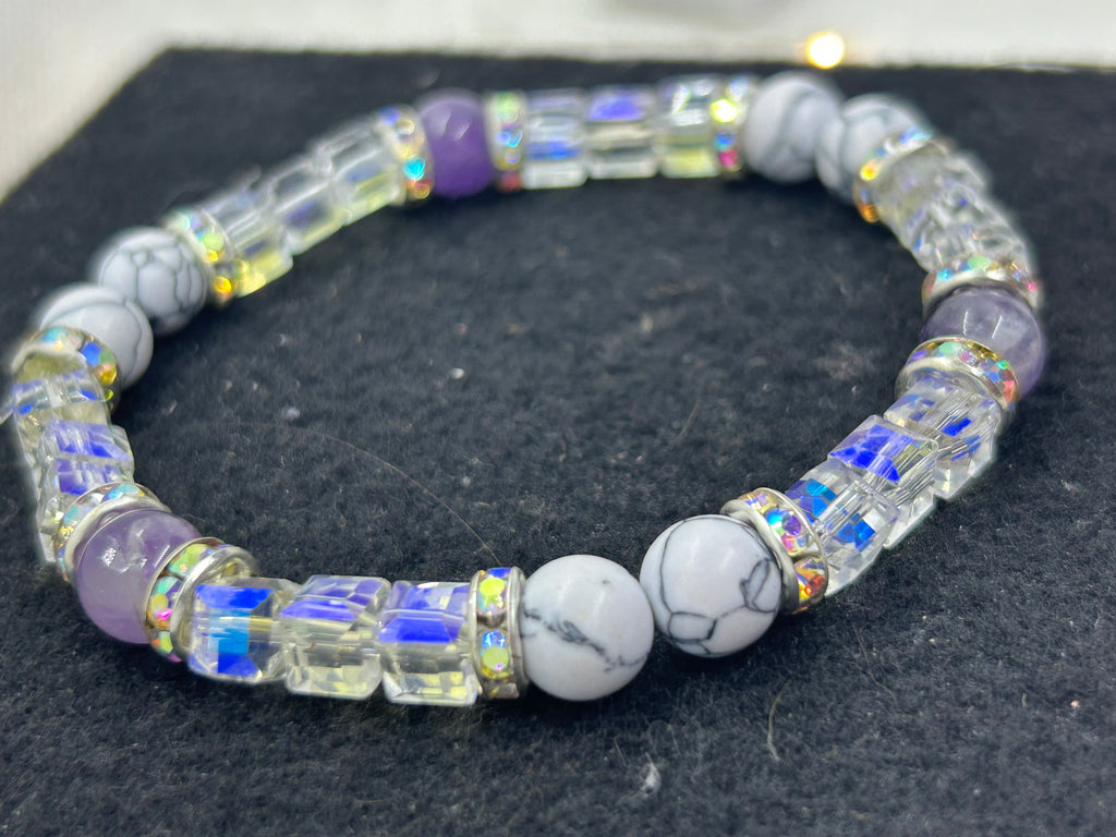 Glass Beaded Bracelet with amethyst and Howl lite beads