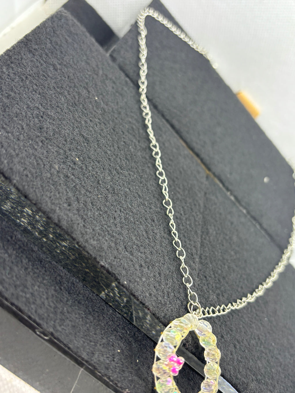 White and Pink Wreath Necklace