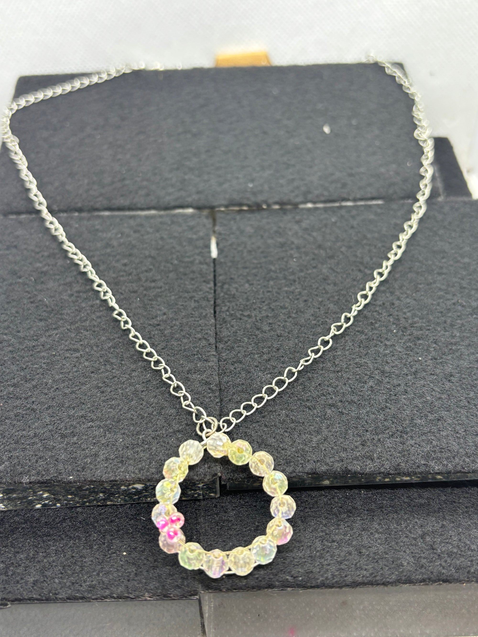 White and Pink Wreath Necklace