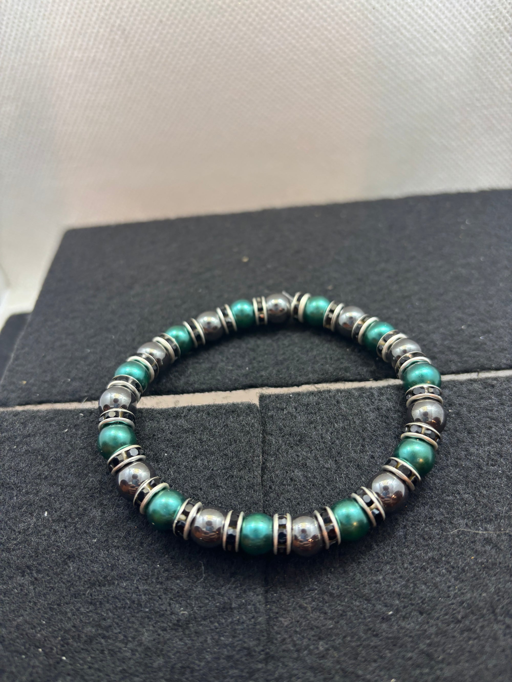 Hematite beaded bracelet