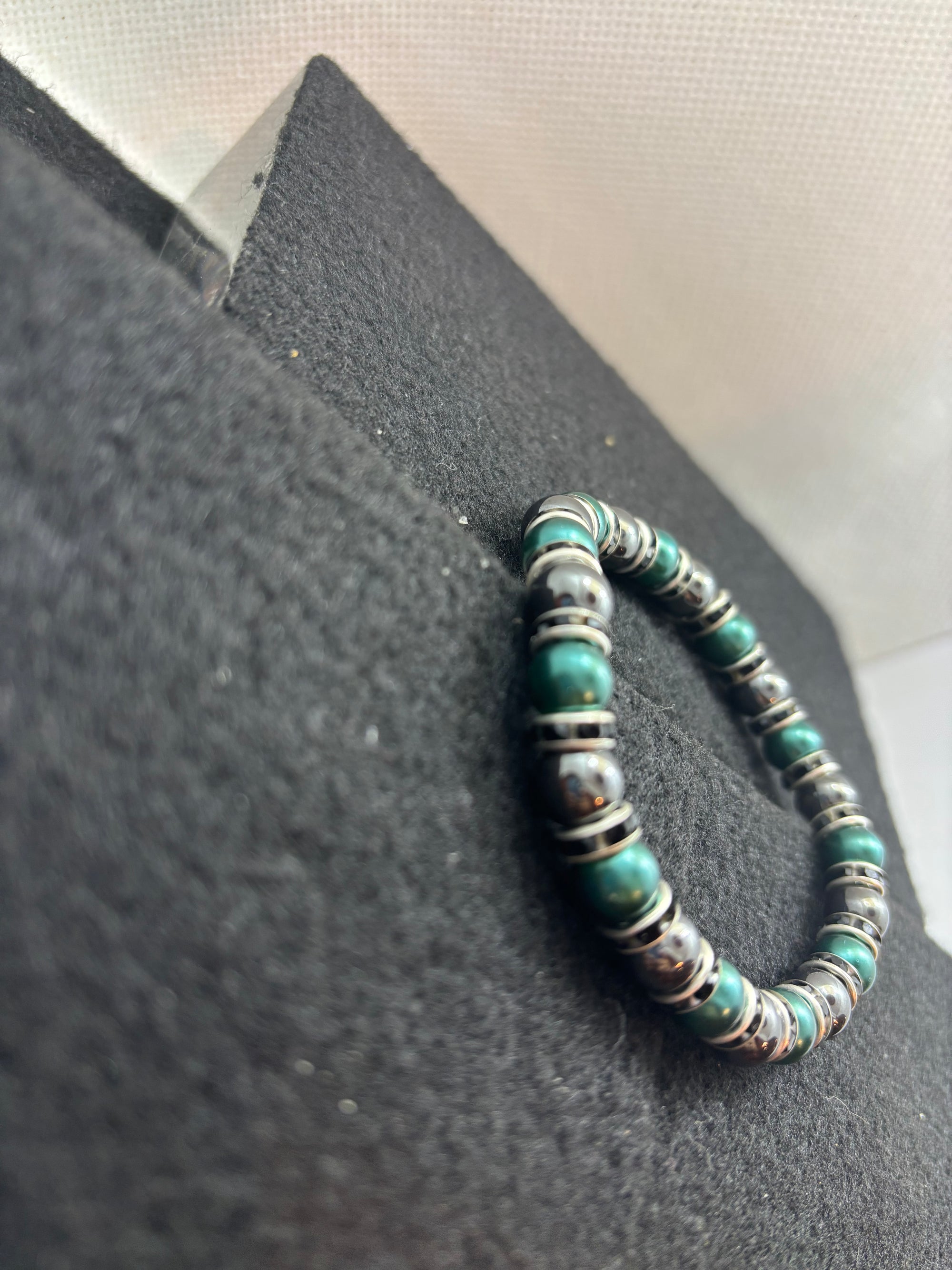Hematite beaded bracelet