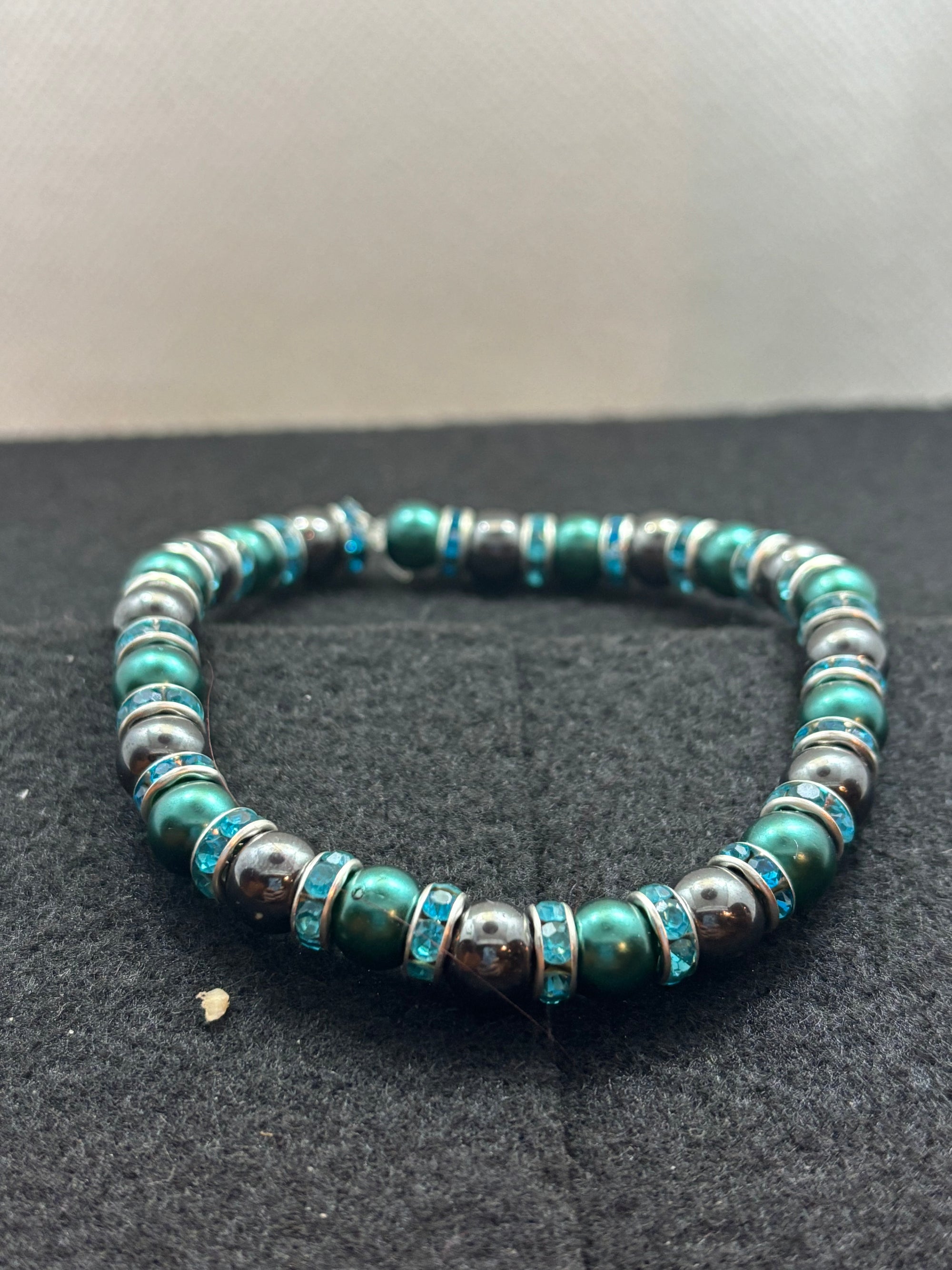 Teal Glass with Hematite Beaded Bracelet