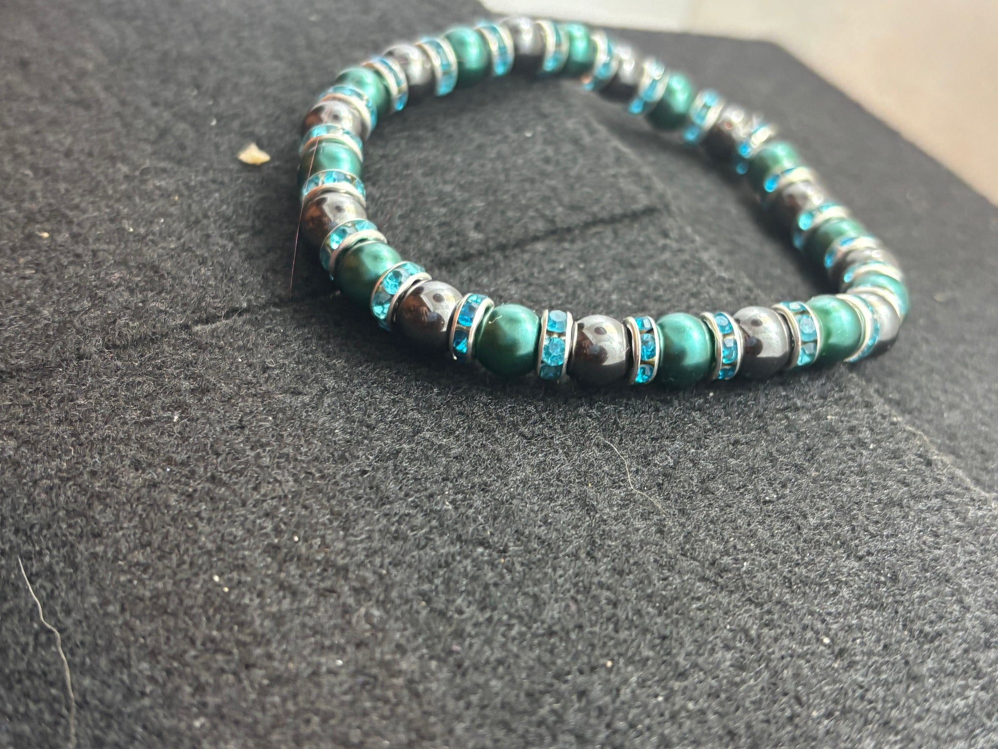 Teal Glass with Hematite Beaded Bracelet