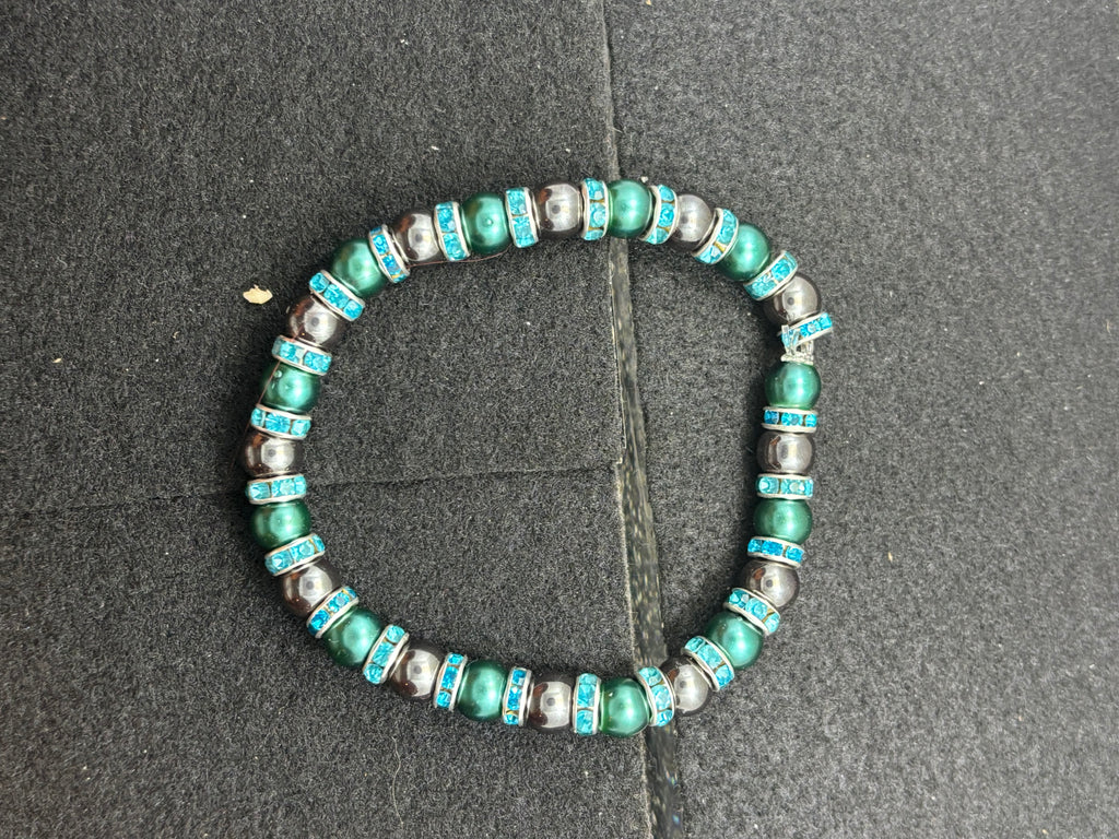 Teal Glass with Hematite Beaded Bracelet