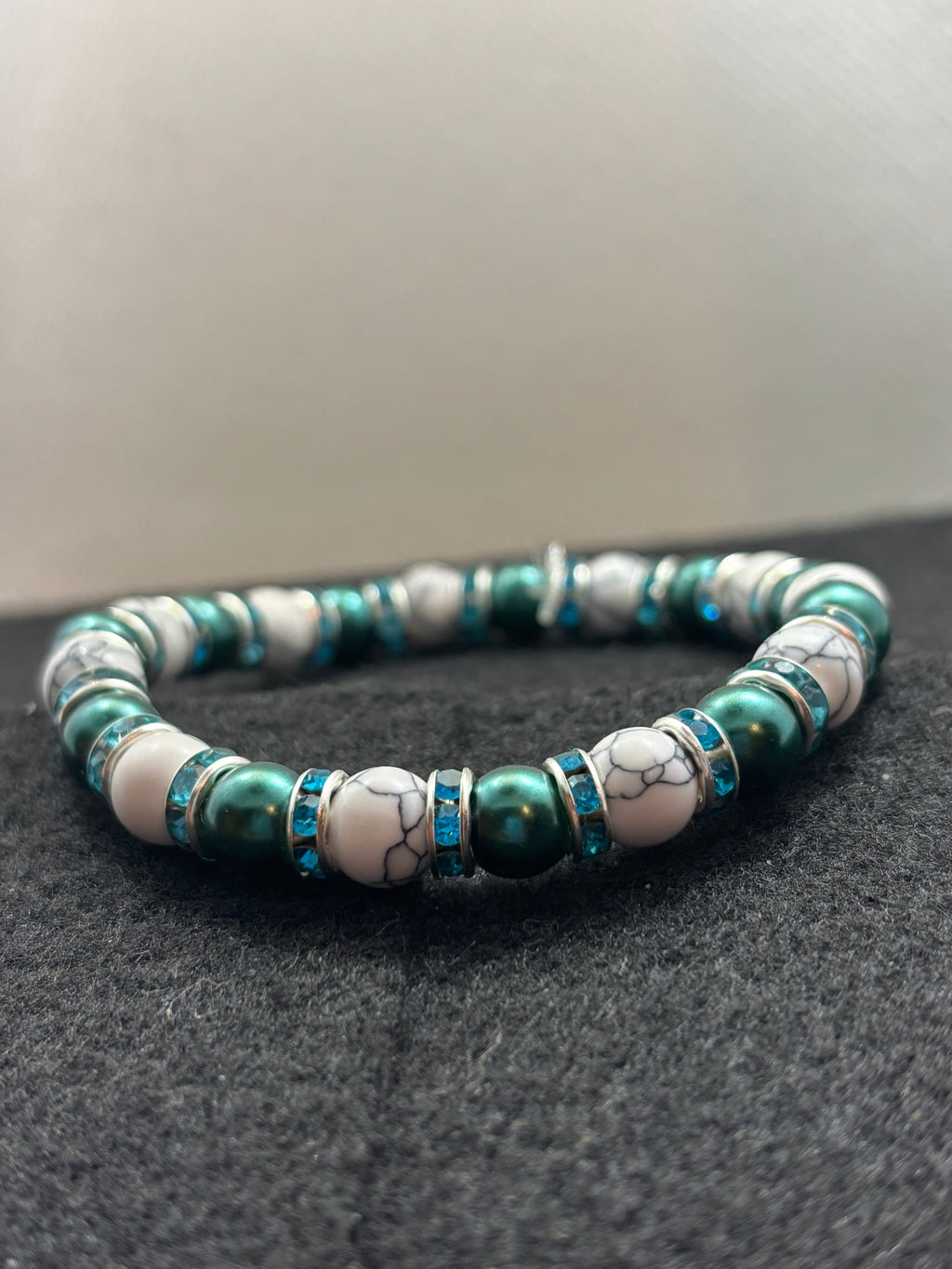 White howl lite with Black Hematite Beaded Bracelet