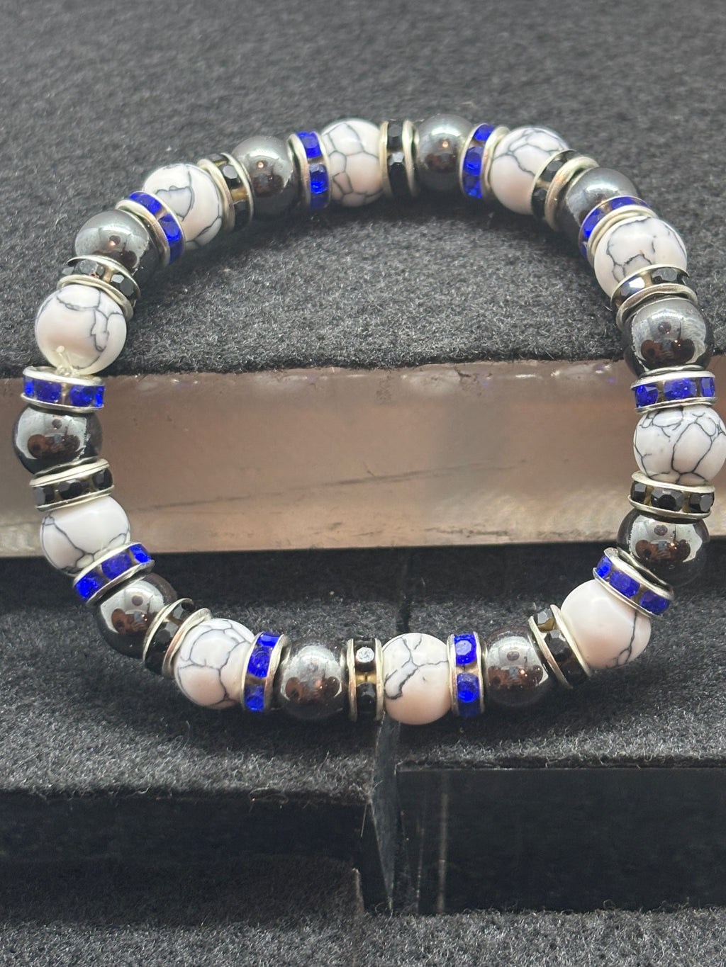Howl Lite and Hematite Beaded Bracelet
