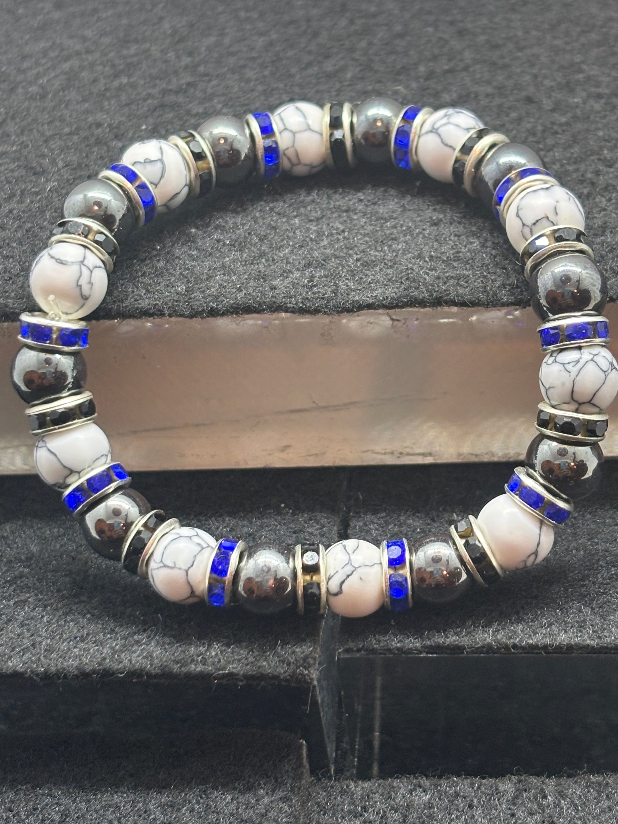 Howl Lite and Hematite Beaded Bracelet