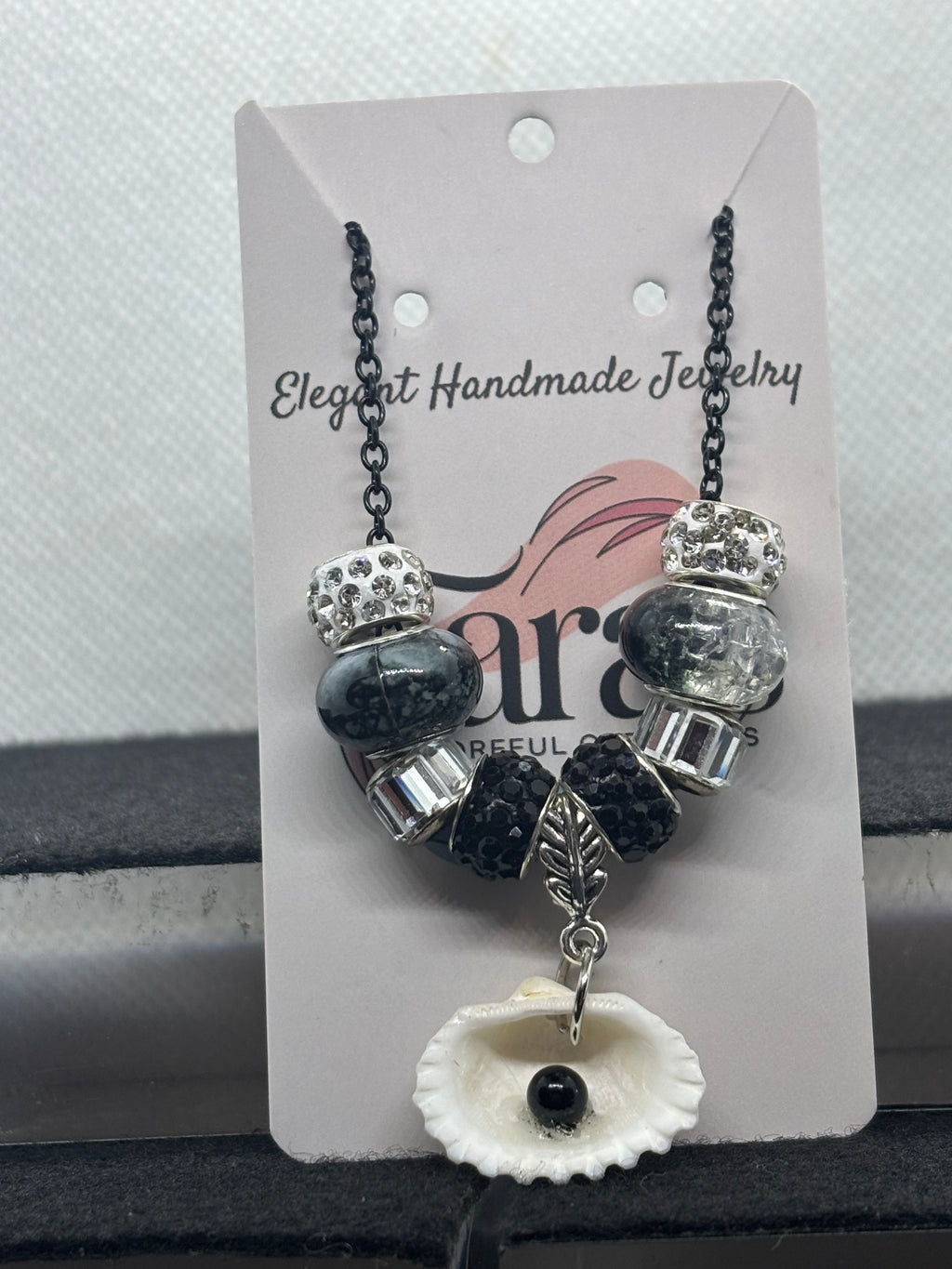 Black Pearl Seashell Beaded Chain Necklace