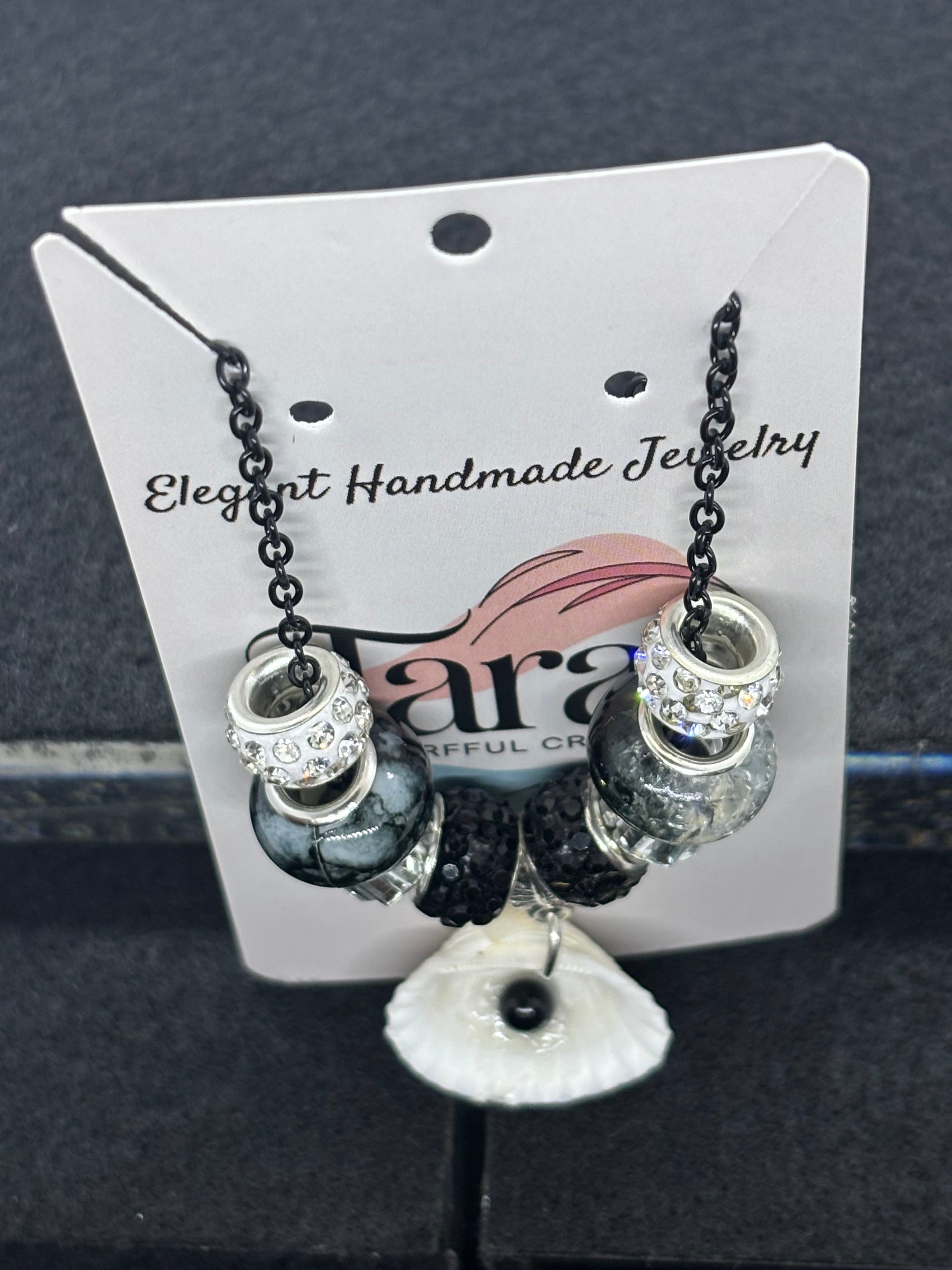 Black Pearl Seashell Beaded Chain Necklace