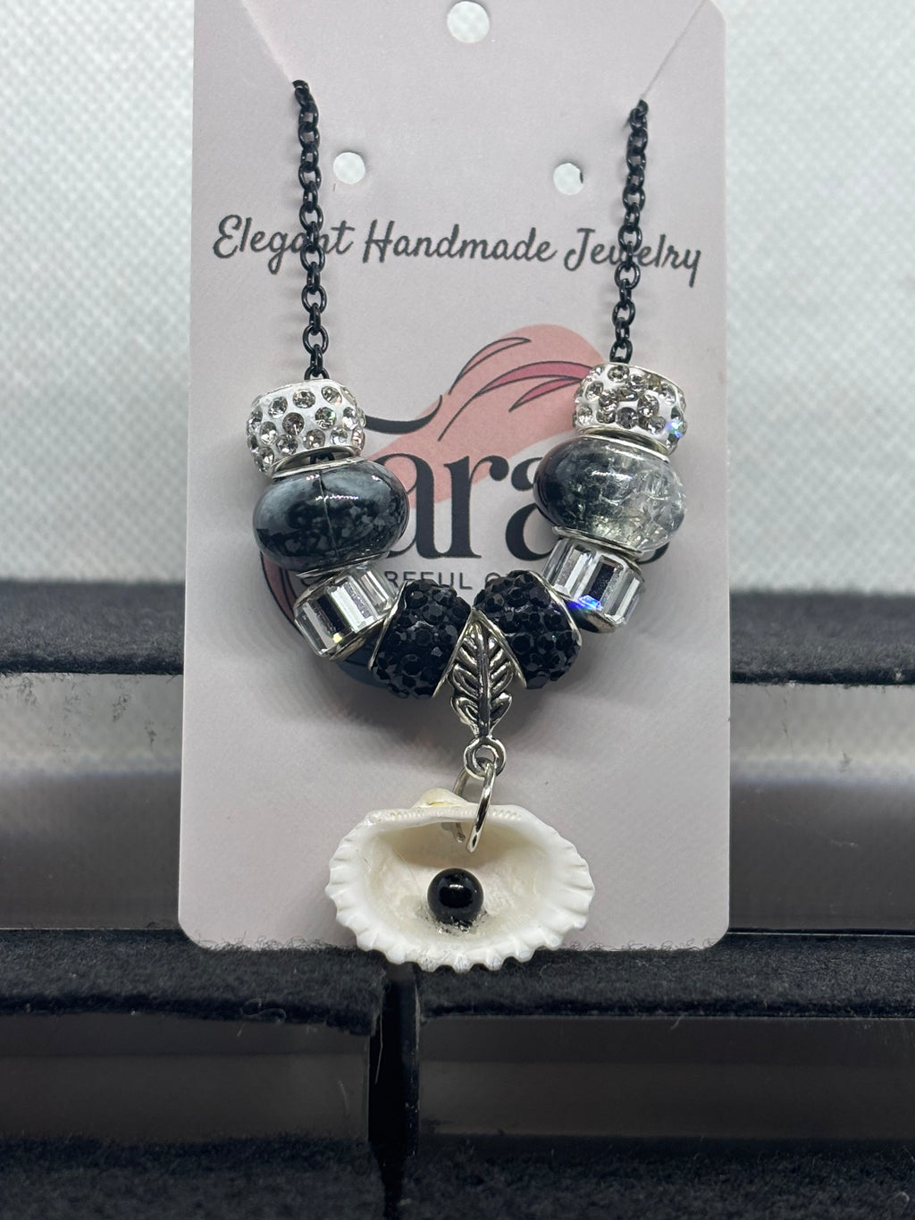 Black Pearl Seashell Beaded Chain Necklace