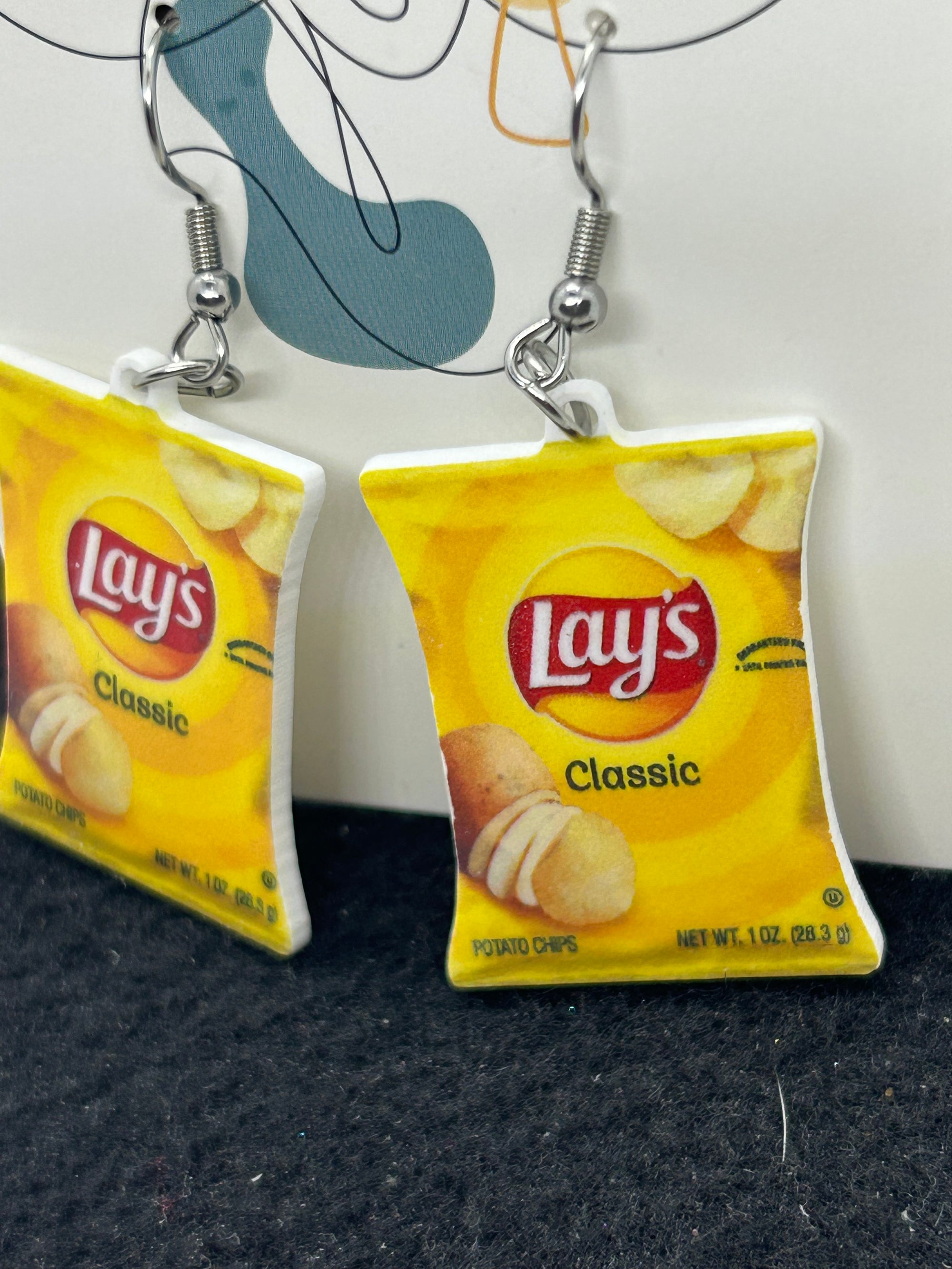 Lays earrings