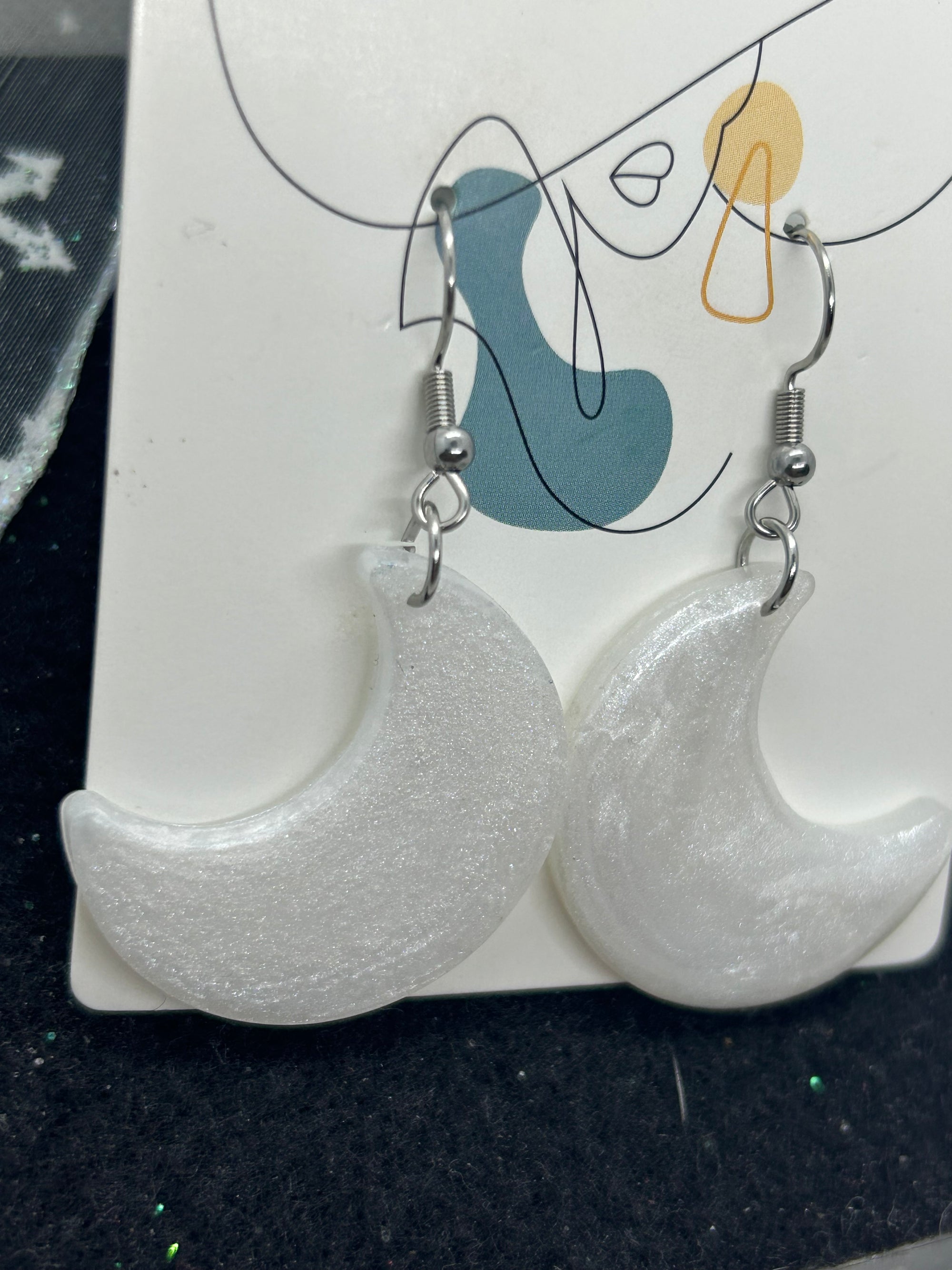 Halfmoon Earrings