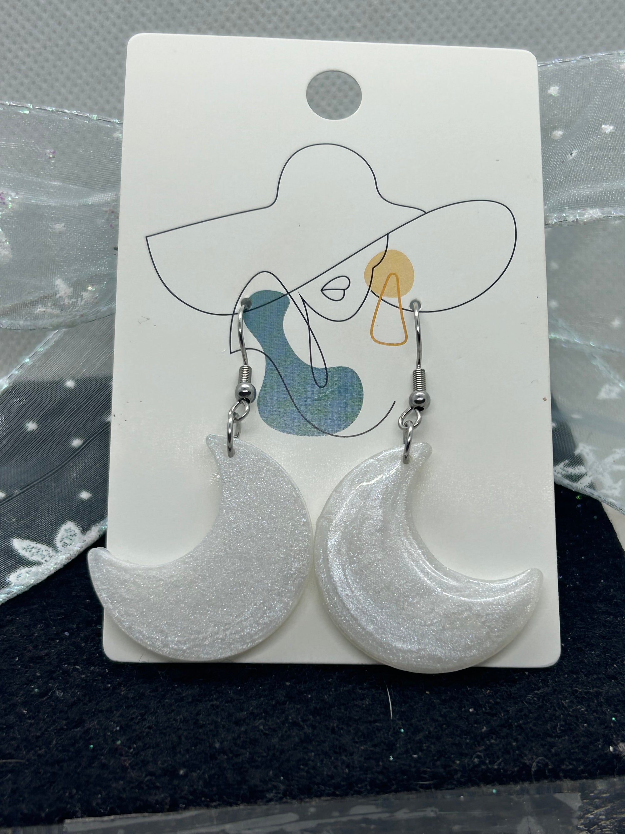 Halfmoon Earrings