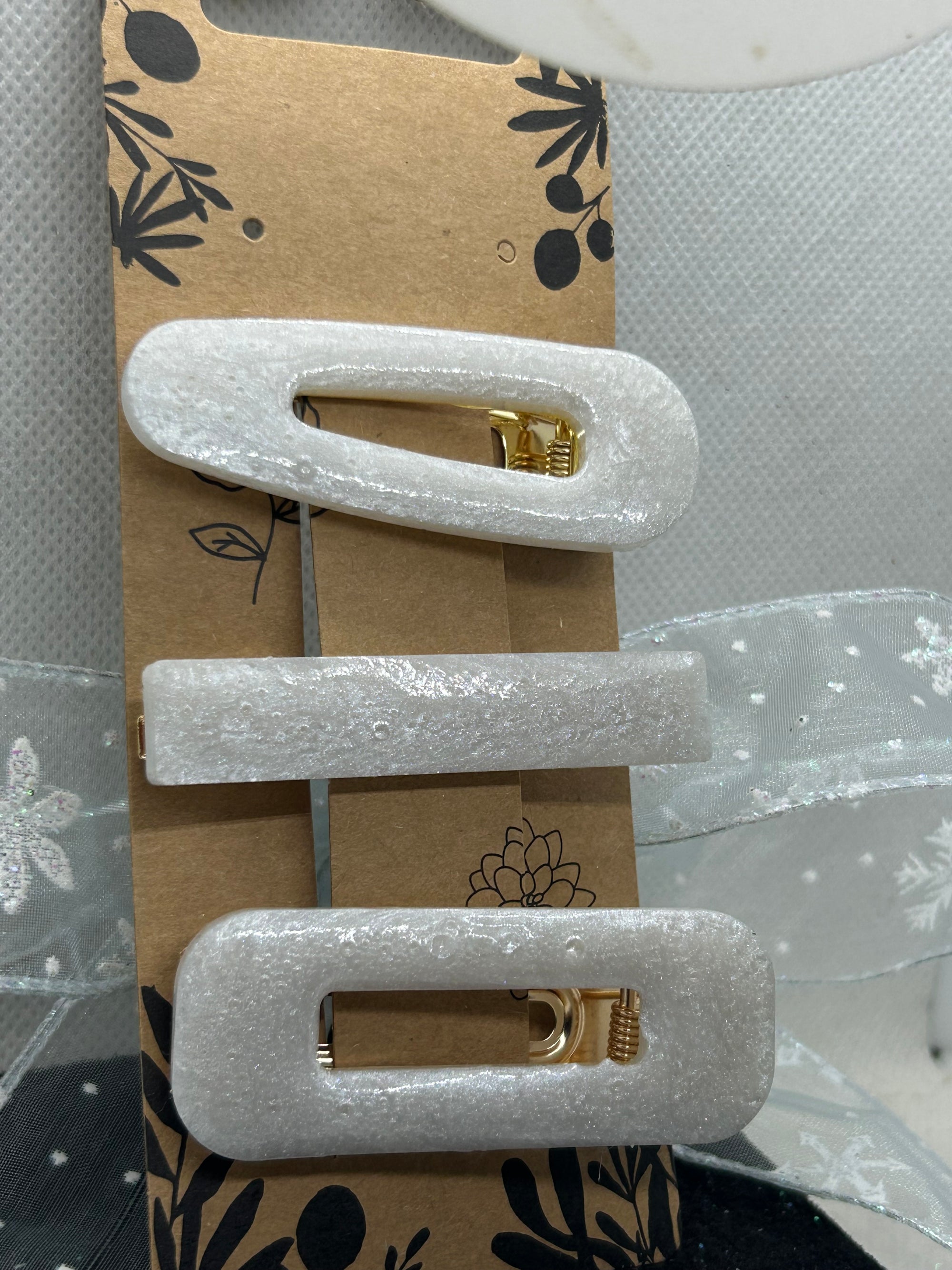 Pearl White Hair Clips