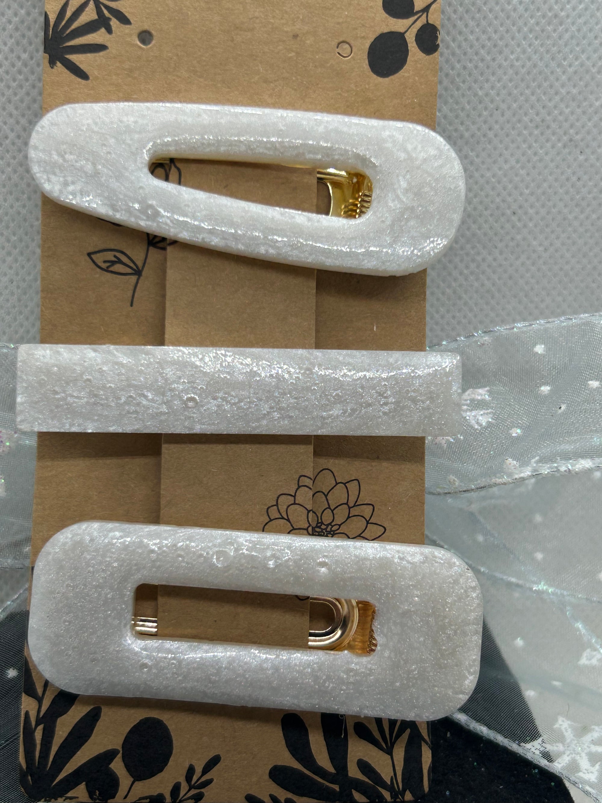 Pearl White Hair Clips