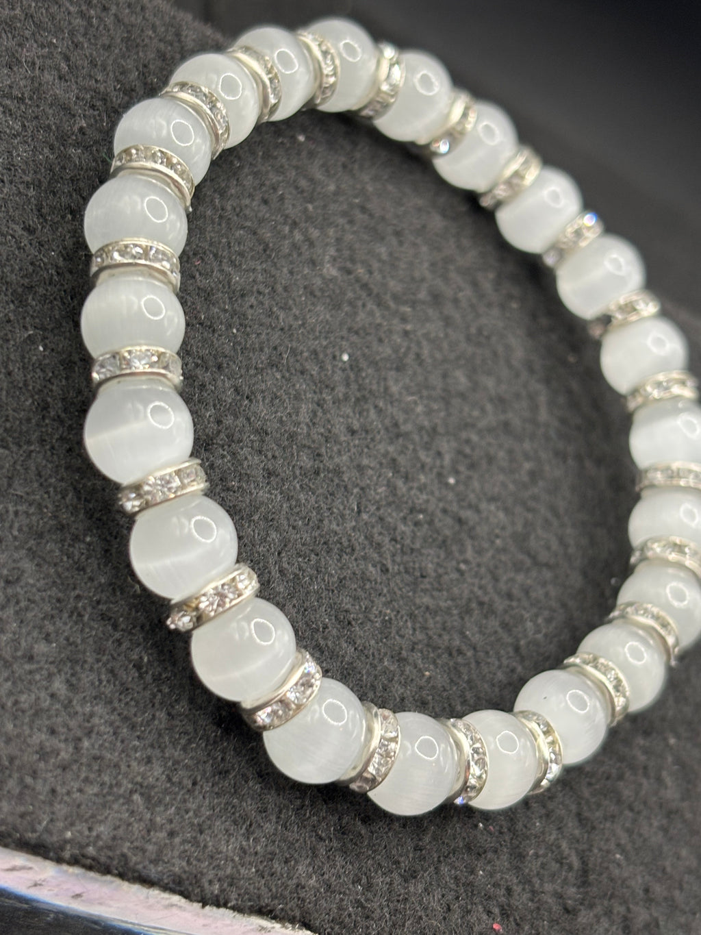White Cat Eye Beaded Bracelet