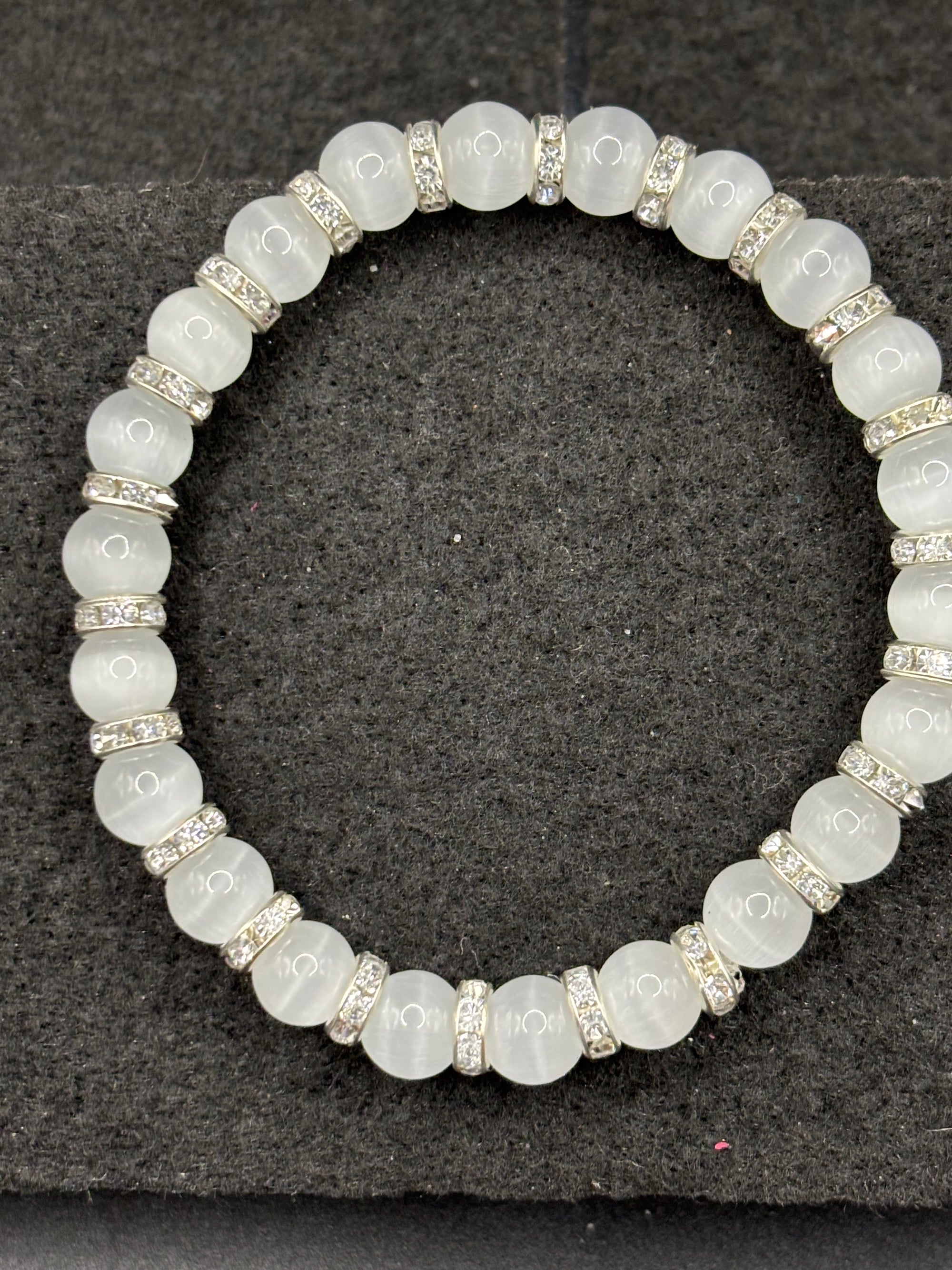 White Cat Eye Beaded Bracelet
